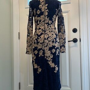 NEVER WORN | Perfect for evening or wedding | Size 4 | Navy & Gold